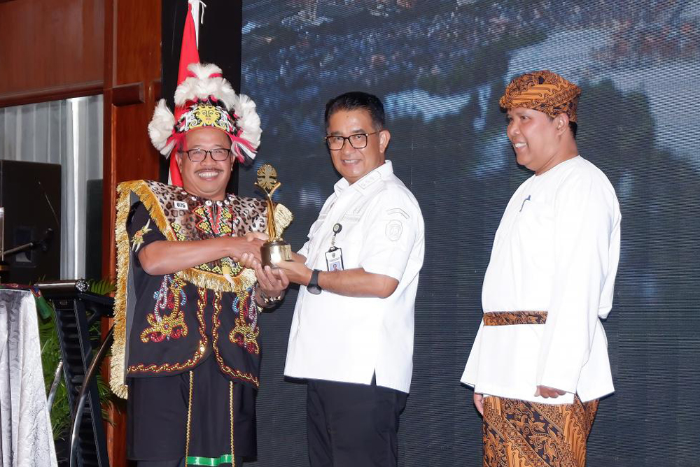 Hari Lingkungan Hidup Sedunia, Pupuk Kaltim Pertahankan Properda Emas Ke-9 dari Pemprov Kaltim